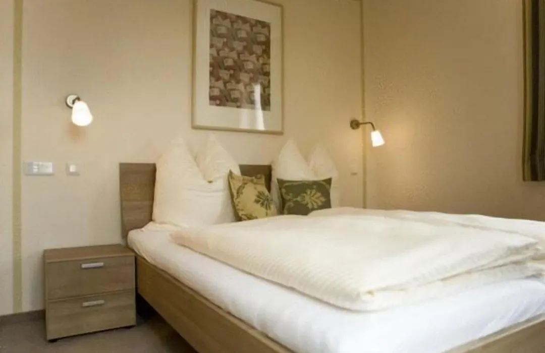 Hotel Donau-1